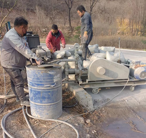 凤冈路面下沉注浆